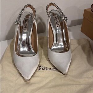 Badgley Mischka White Slingback Heels
